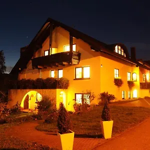 https://domizil-karin.com-bavaria.com